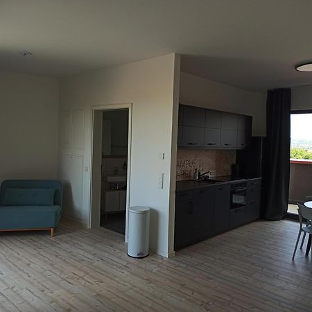 Campus Carree - Modernes Und Zentrales Apartment In Kassel Room photo